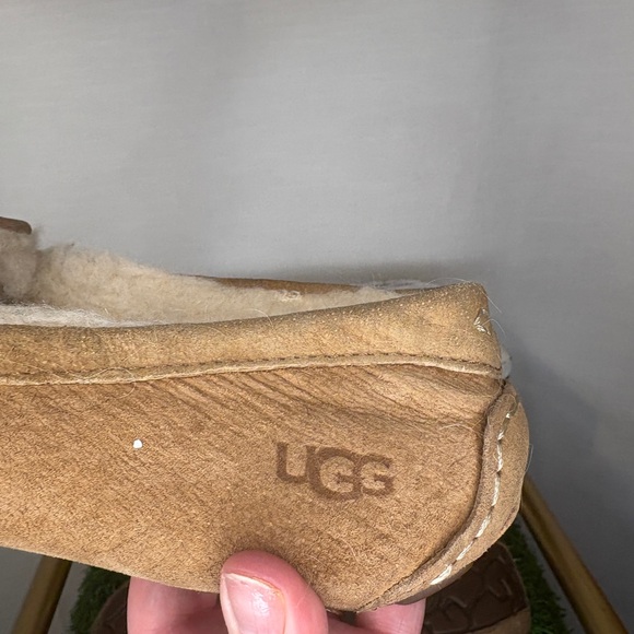 UGG Brown Suede Slippers Size 8 - Picture 9 of 10